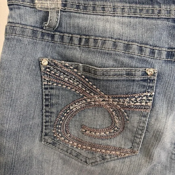 EARL JEANS Women's RN#89302 STRAIGHT‎ LEG Stretch Medium Wash - Size 6 - Picture 10 of 14